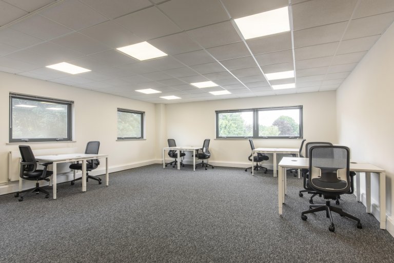 Serviced Office in LUTON LU28DL for 3 Workstations