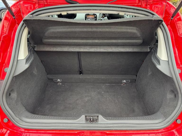 2014 Renault Clio 1.2 16V Dynamique MediaNav 5dr HATCHBACK PETROL Manual