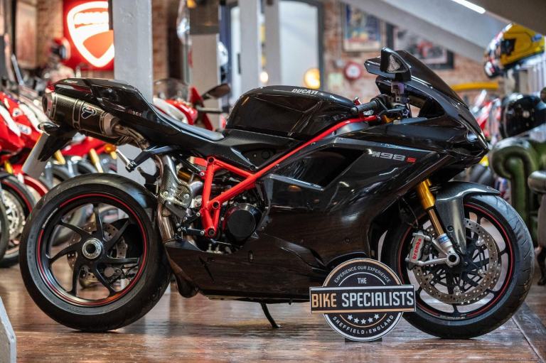 DUCATI 1198s *Stunning Example - Termignoni Exhaust*