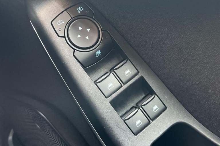 2022 Ford Fiesta 1.0 EcoBoost Hybrid mHEV 125 Titanium X 5dr Auto HATCHBACK PETROL Manual