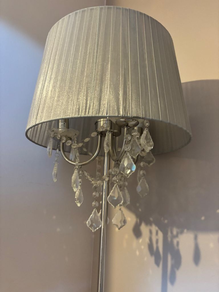 Stylish Silver Floor Lamp with Chandelier Detail – Good Condition