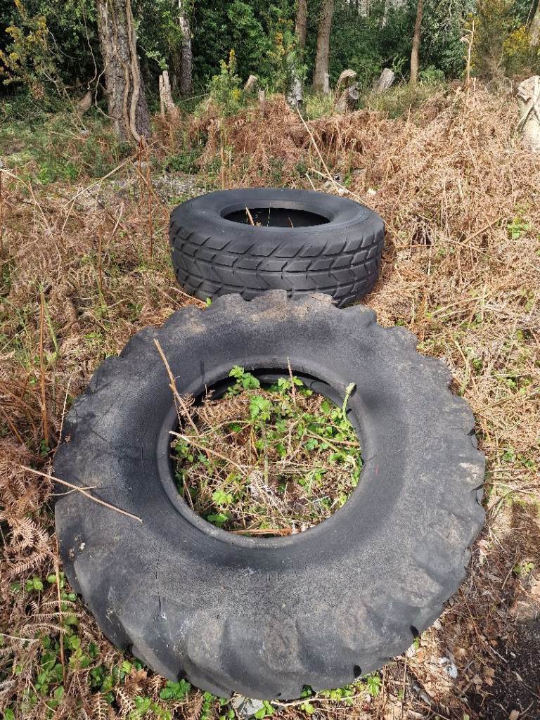 2 large tractor tyres Crossfit body building exercise