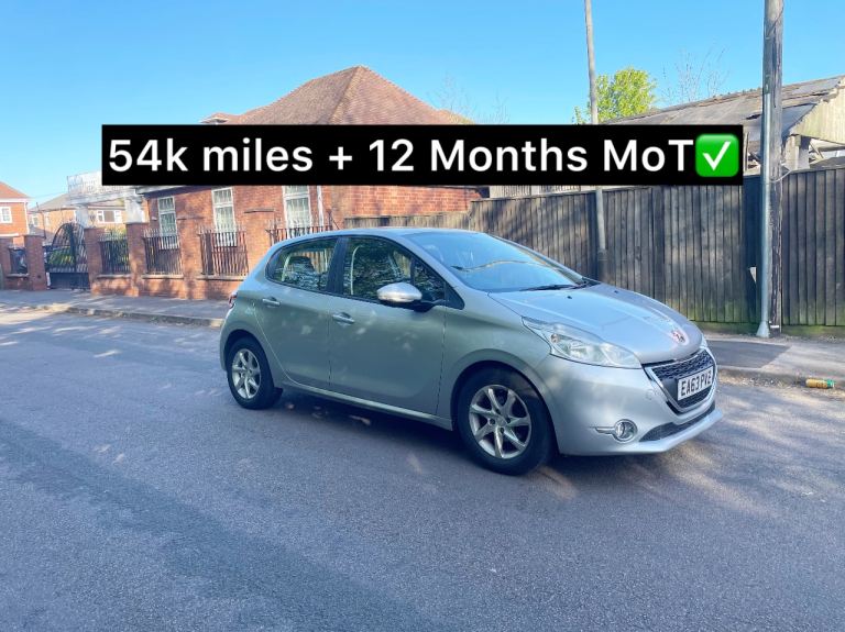 Peugeot, 208, Hatchback, 2014, Manual, 1199 (cc), 5 doors