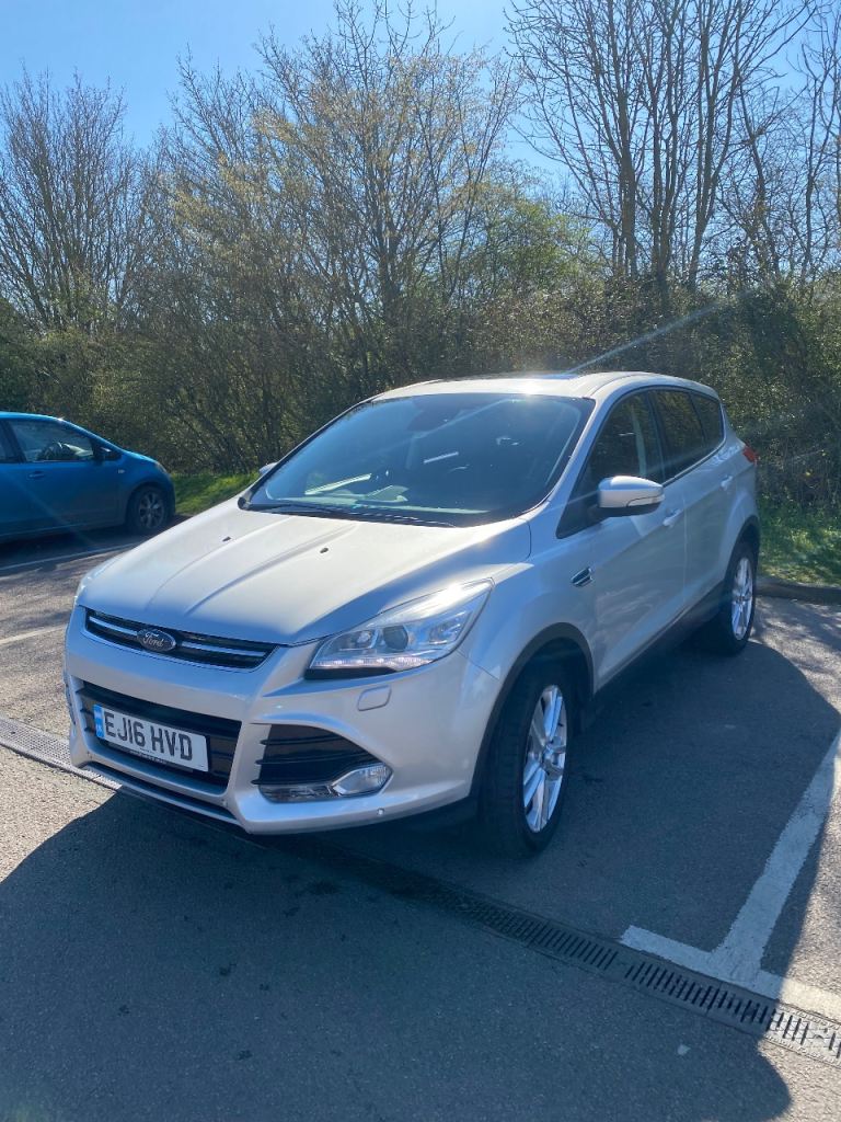 Ford, KUGA, Hatchback, 2016, Manual, 1498 (cc), 5 doors