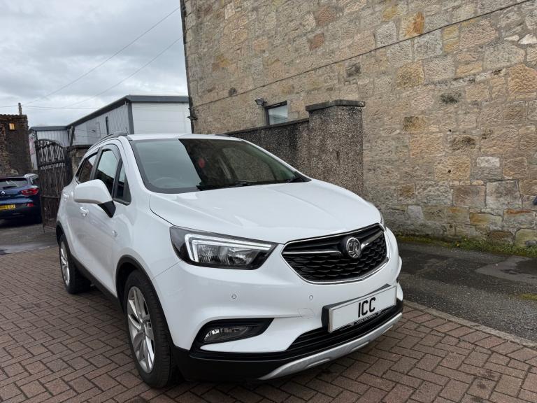 17 VAUXHALL MOKKA 1.6 ACTIVE 5DR WHITE 18 INCH ALLOYS PARK SENSORS CRUISE 