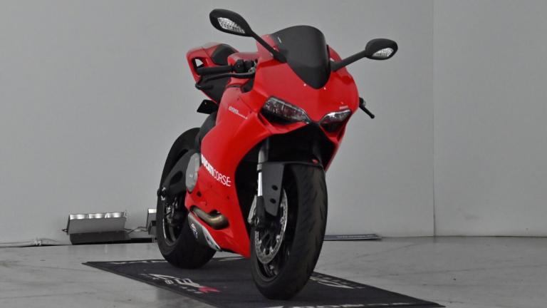 2015 Ducati 899 899 Panigale ABS White (14MY) Super Sports PETROL Manual