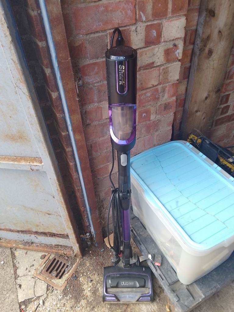 Shark Corded Stick Vacuum Cleaner – Purple, Good Condition