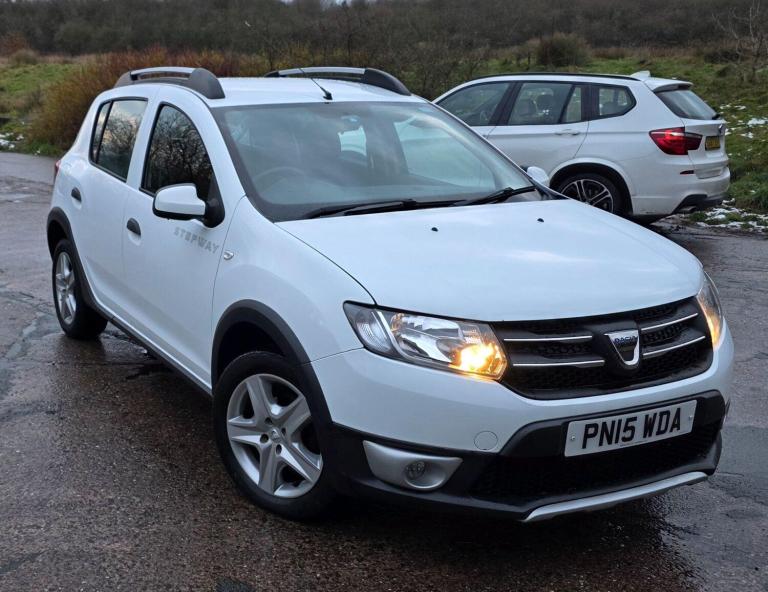  Dacia Sandero Stepway 1.5 dCi Laureate Euro 5 5dr Diesel Manual