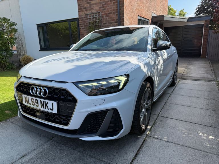 Audi, A1, Hatchback, 2019, Semi-Auto, 1984 (cc), 5 doors