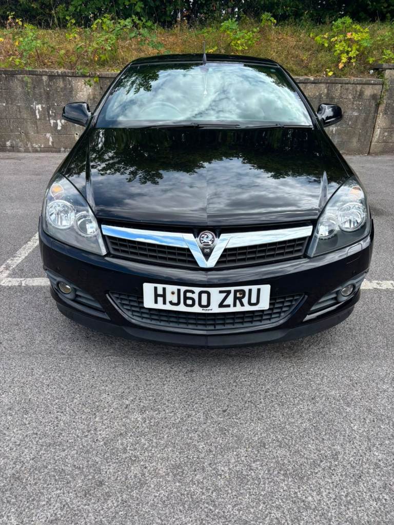 Vauxhall astra 1.9 cdti convertable 3 door not golf gti bmw seat ford