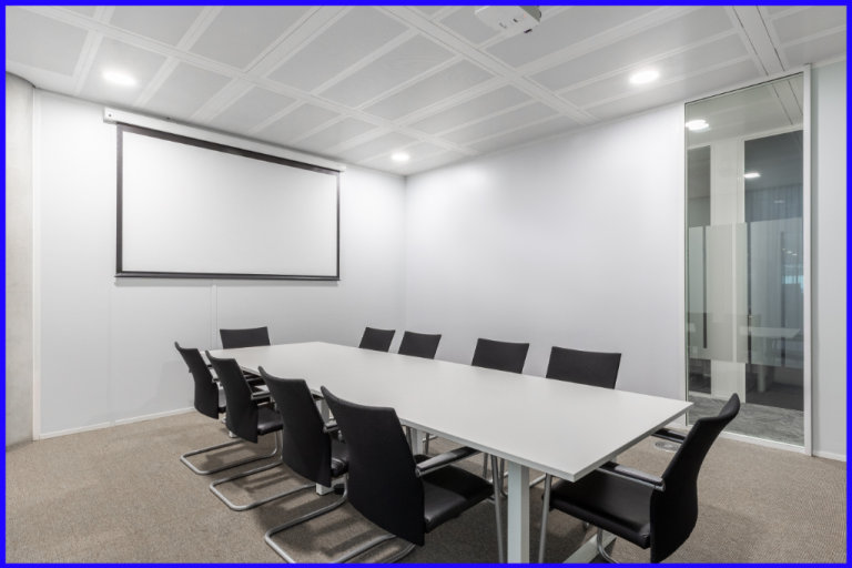 London - W4 5YA, Open plan office space for 30 people at 3 Chiswick Park