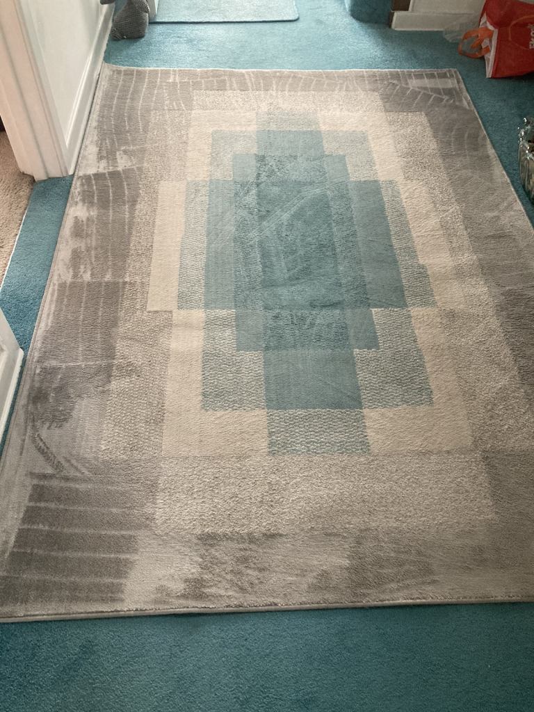 2 abstract carpets blue/grey/white 