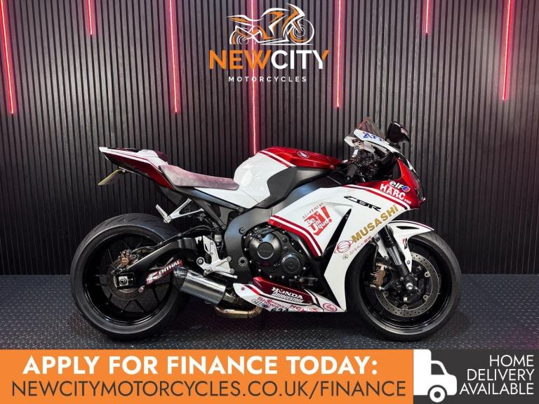 2014 Honda CBR1000RR Fireblade 1000 Super Sports Petrol Manual (180 ps)