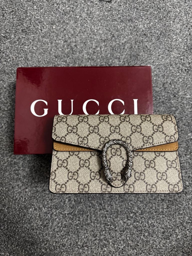 Gucci Dionysus bag 