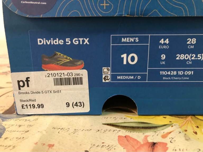 Brand new ASICS gel-Cumulus 26 Running trainer size UK 7 RRP£110