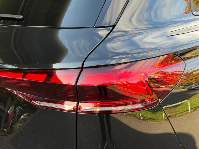 2025 Audi Q6 e-tron 83kWh S line SUV 5dr Electric Auto (252 ps) ESTATE Electric Automatic