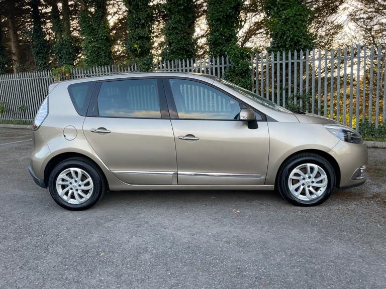 2015 Renault Scenic 1.5 dCi Dynamique TomTom Energy 5dr [Start Stop] MPV Diesel Manual