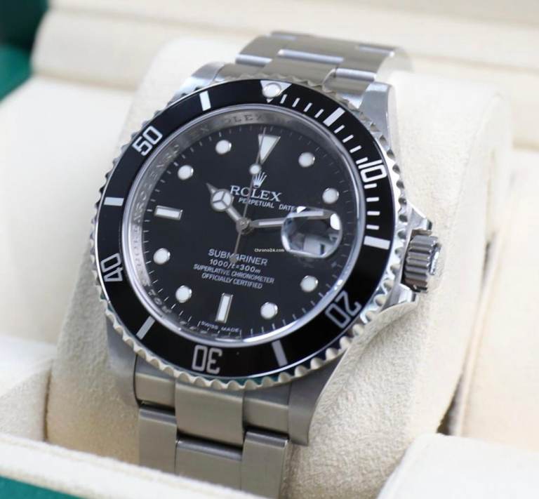 ROLEX SUBMARINER DATE 2010 BOX AND CERTIFICATES