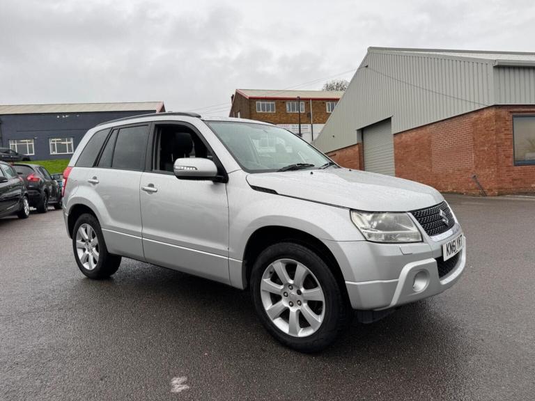 SUZUKI GRAND VITARA 2.4 VVT SZ5 4WD Euro 5 5dr 2011