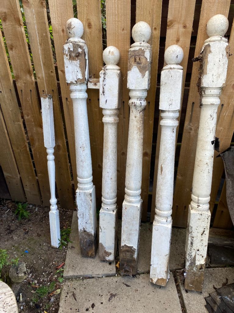 Free Decking spindels & Posts