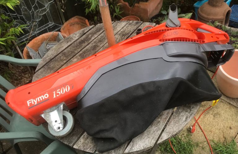 Flymo 1500 Electric Garden Blower Vac – Good Condition