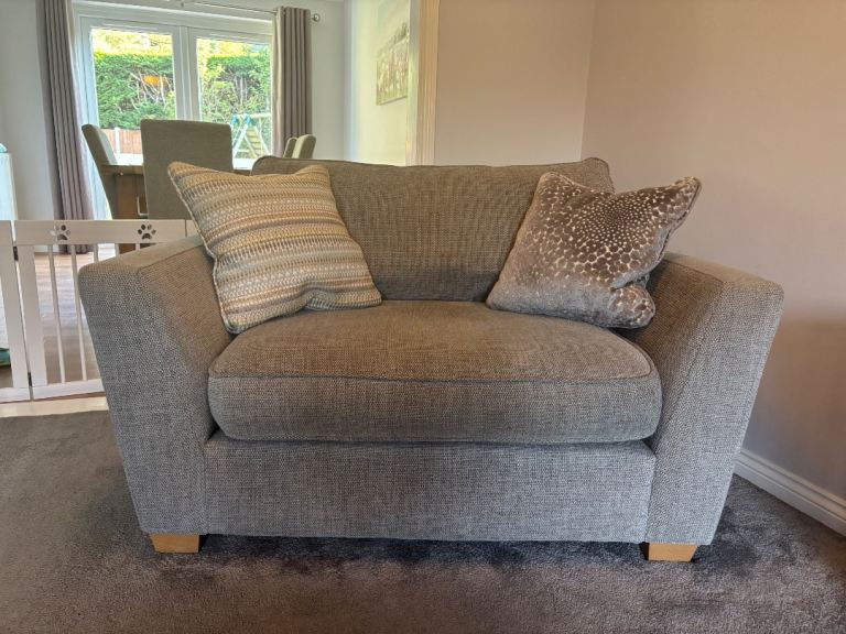 House Beautiful cuddler Sofa