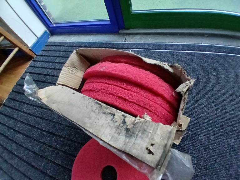 Floor maintenance pads 