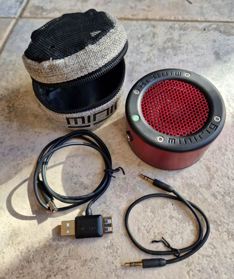 Minirig Mini 2 Bluetooth Speaker – Excellent Condition