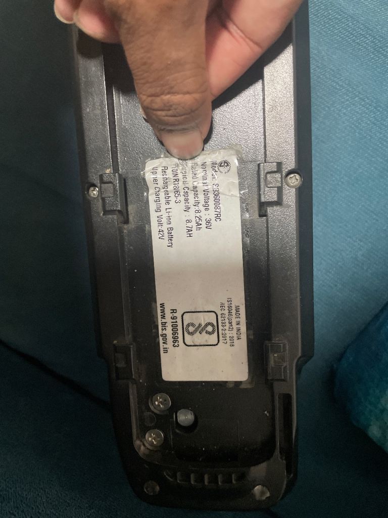 36 v 8.7 ah battery without stand parts with charger