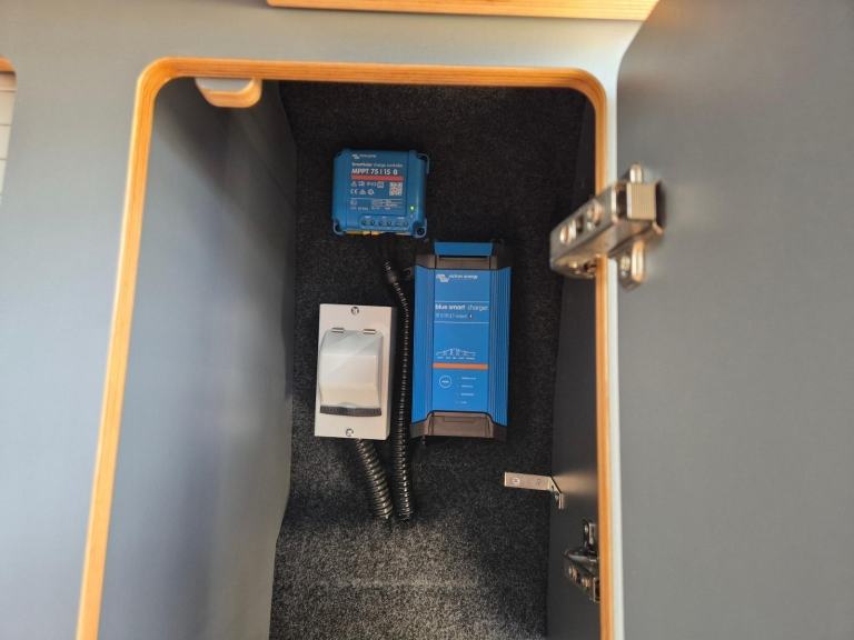 Ford Transit Custom Limited SPEEDS EDITION Camper 130ps 4Berth, HIGH SPEC