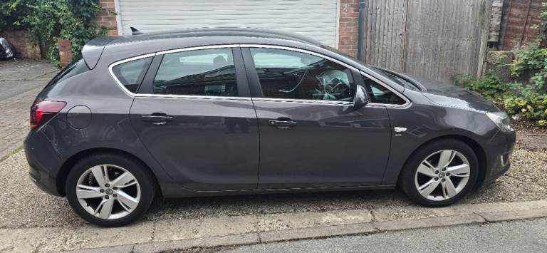 Vauxhall, ASTRA, Hatchback, 2013, Manual, 1598 (cc), 5 doors