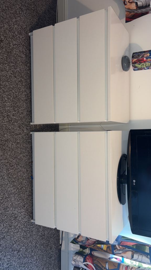2 IKEA Malm 3 drawer chests
