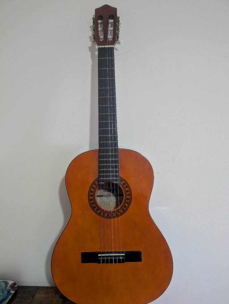 Stagg Handmade Classical Guitar – Fully Functional, Cosmetic Scratches