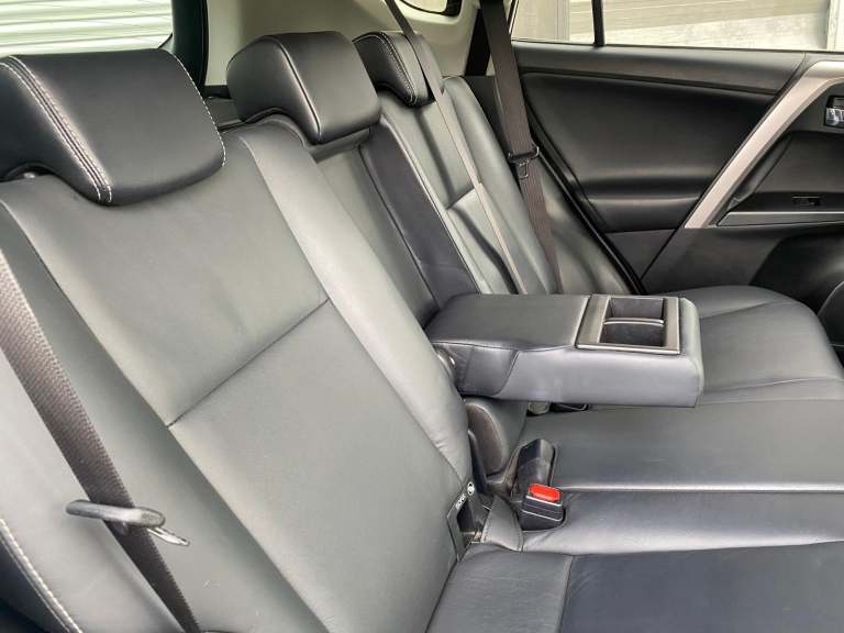 2017 66 REG TOYOTA RAV4 EXCEL 2.0TDi DAMAGED REPAIRABLE SALVAGE