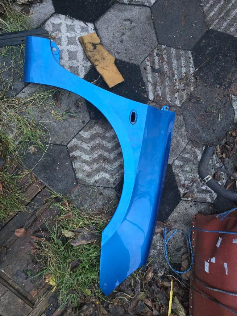 Honda jazz right side wing blue colour