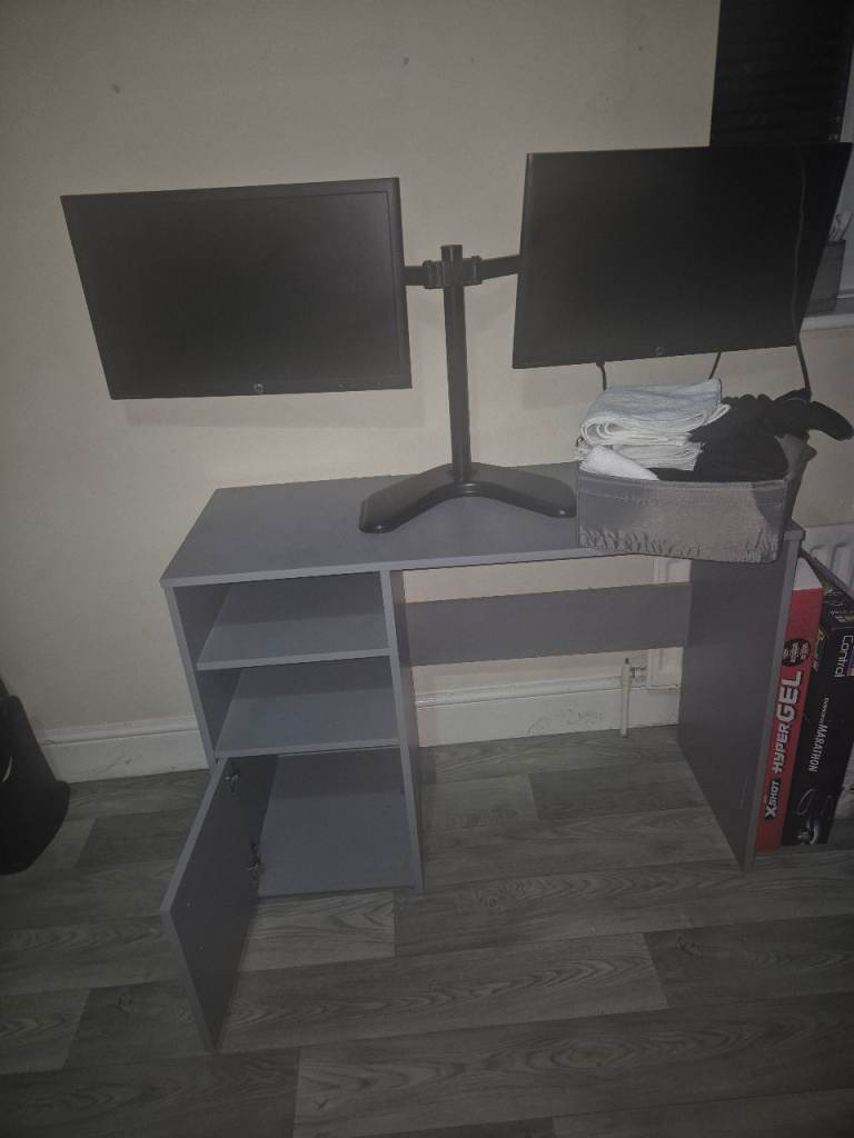 Grey desk 