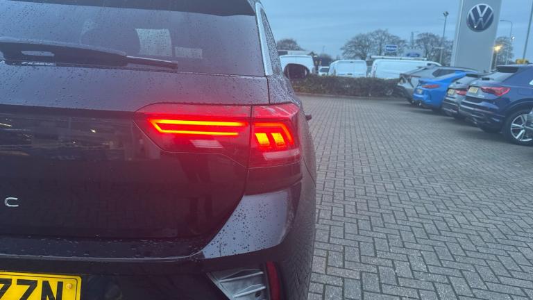 2022 Volkswagen T-Roc 1.5 TSI R-Line 5dr Petrol Hatchback Hatchback Petrol Manual