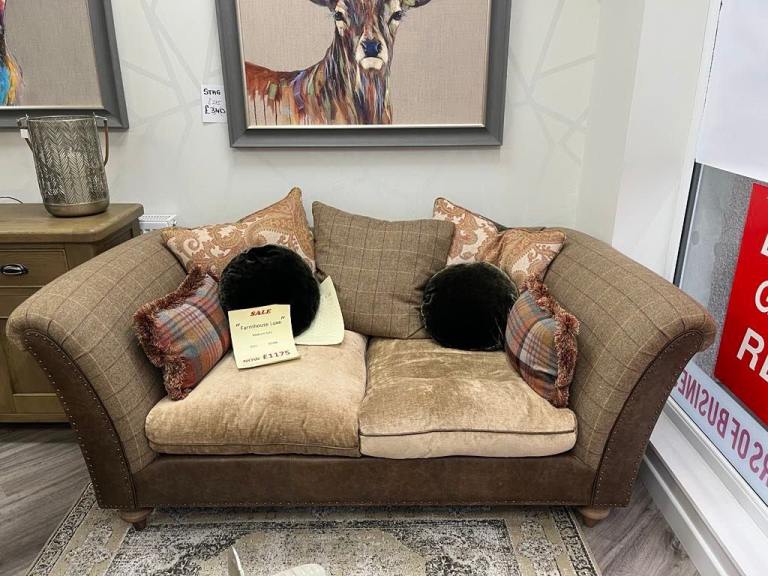 3,2,1 Sofa (Duncan’s of Banchory) 