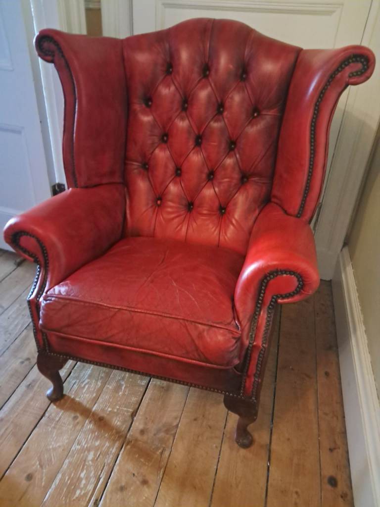 Statement vintage maroon leather Chesterfield chair **fixed price**