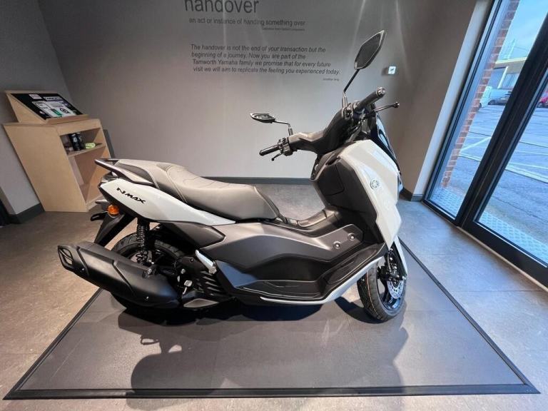 Yamaha NMAX TECH MAX