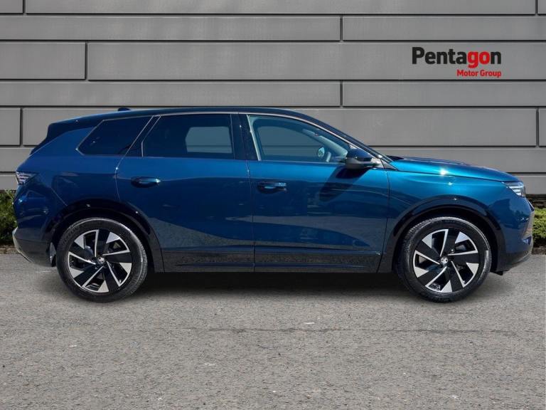  Vauxhall Grandland Electric 73kwh Gs Suv 5dr Electric Auto 213 Ps Electric