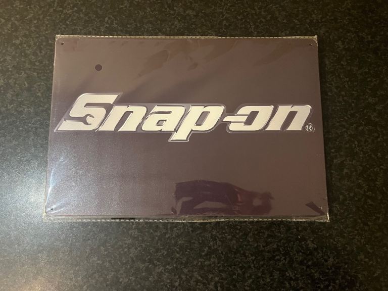 Vintage Style Sign Metal 30cm x 20cm Brand New, Snap On Man/Women Cave.
