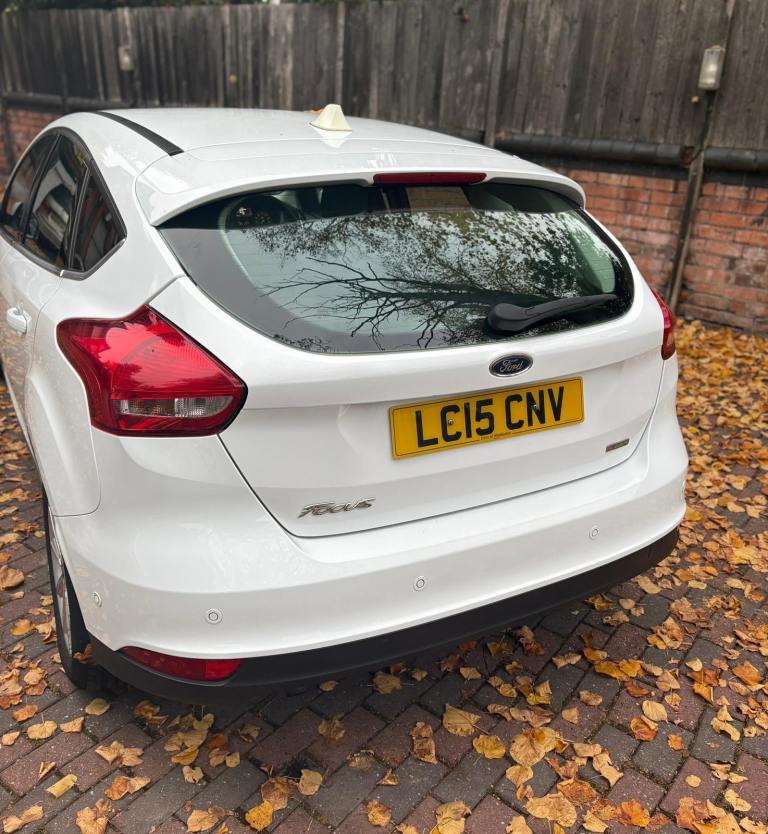 Ford, FOCUS, Hatchback, 2015, Manual, 998 (cc), 5 doors