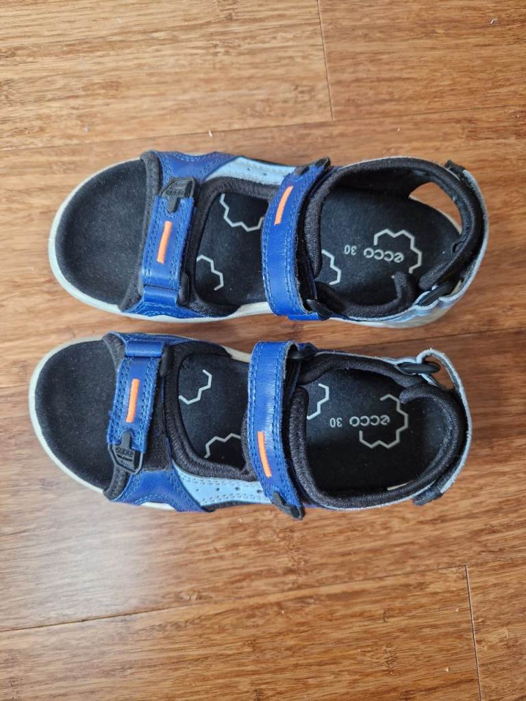 Sandals - size 30
