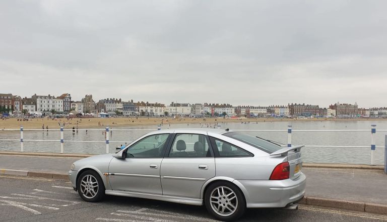 Vauxhall Vectra 1.8 SRI