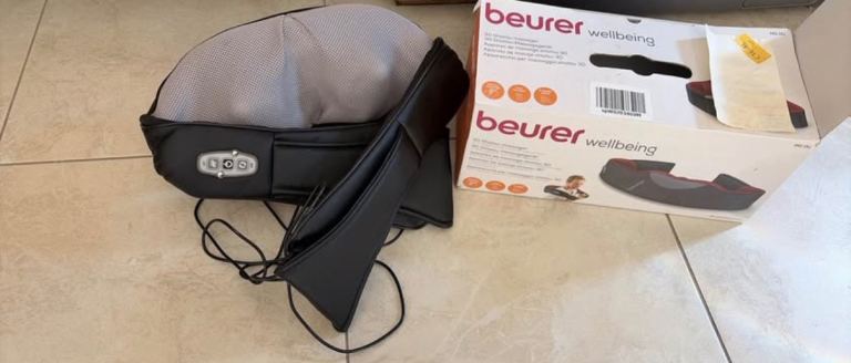 Neck massager 
