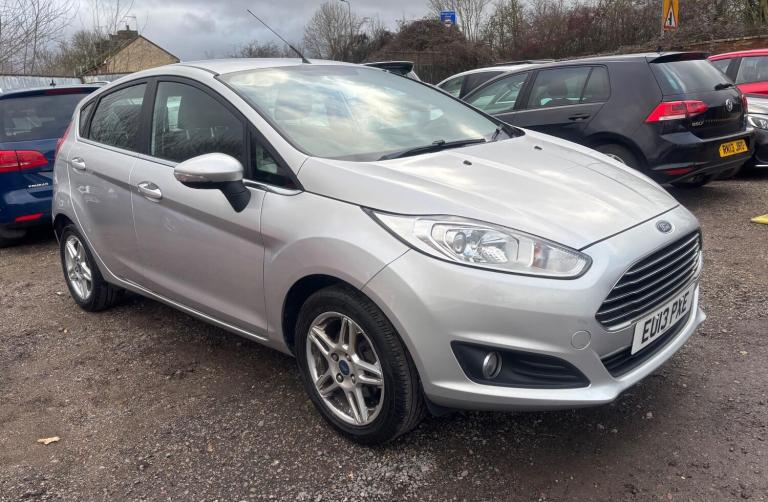 2013 Ford Fiesta 1.25 Zetec Euro 5 5dr HATCHBACK Petrol Manual