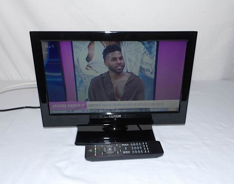 Luxor 16 inch LED TV with Built-in Freeview