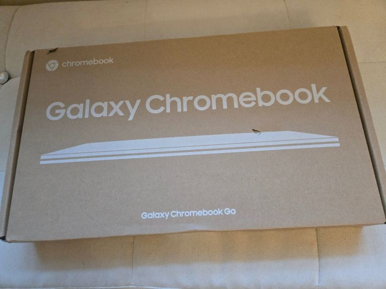 Samsung Galaxy Chromebook Go