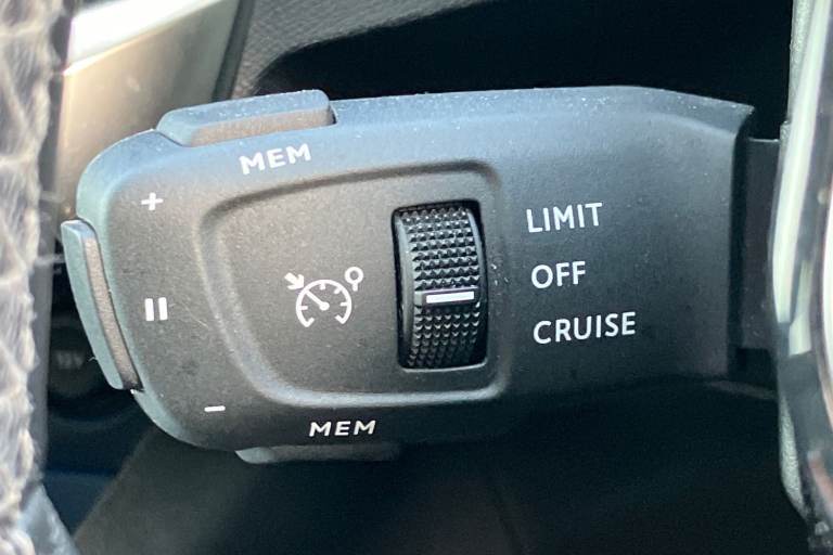 2021 Peugeot 3008 1.2 PureTech Allure 5dr EAT8 Hatchback PETROL Automatic